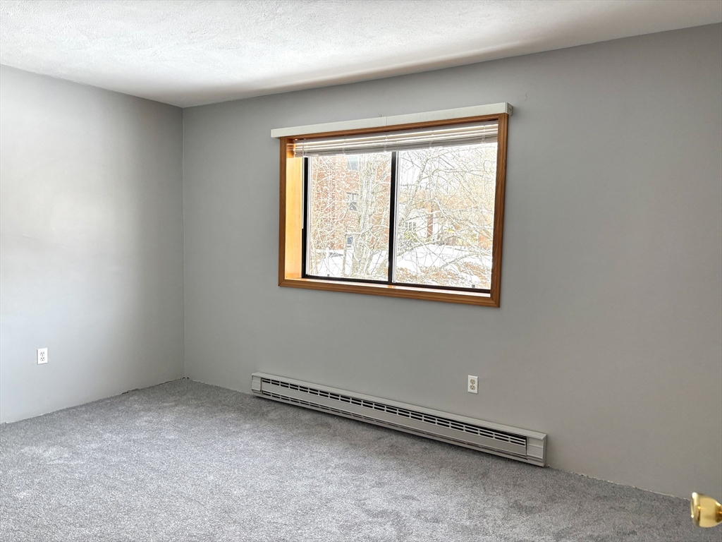 67 Milliken Ave # 22b