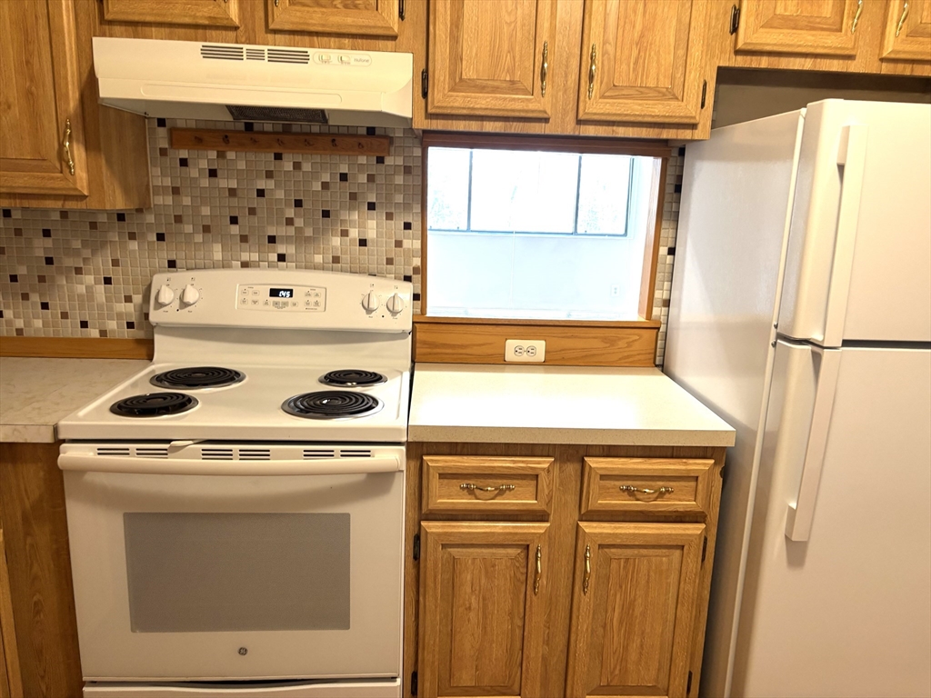 67 Milliken Ave # 22b