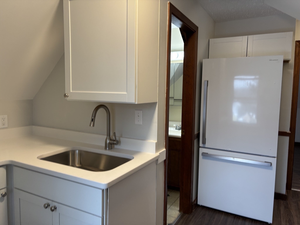 64 Eddy St # 3