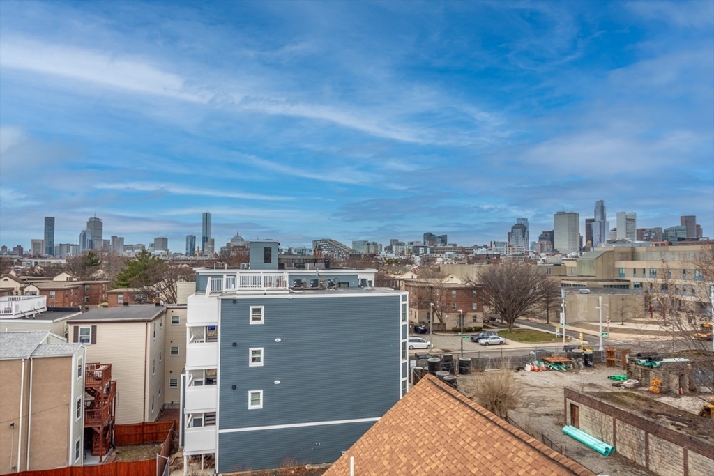 165-167 Bowen Street # 3