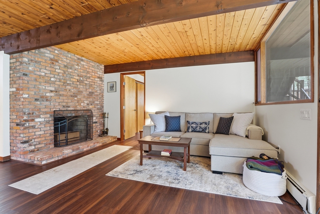 384 River Road
