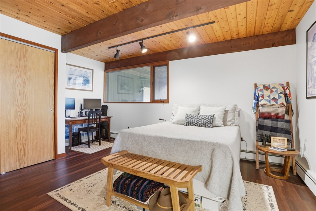 384 River Road