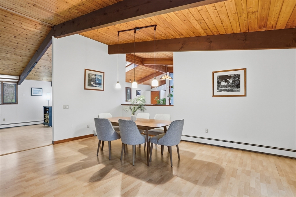 384 River Road