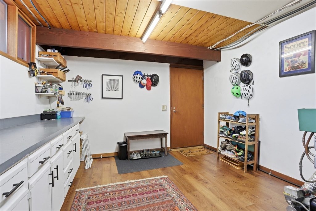 384 River Road