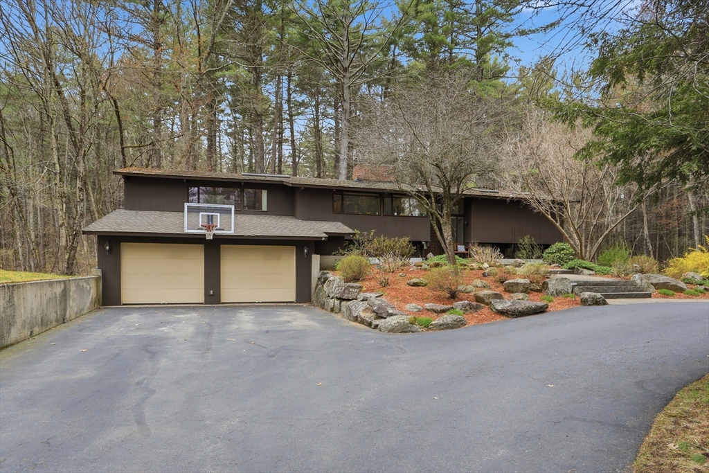 384 River Road