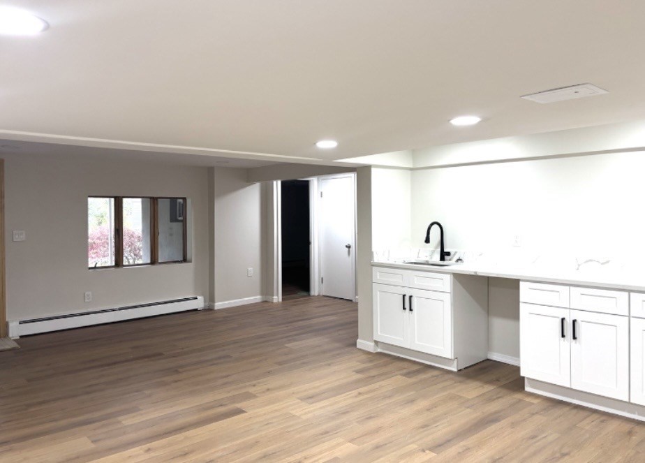 338 Langley Rd