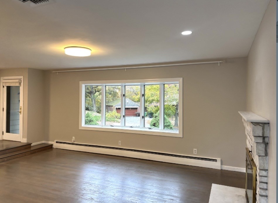 338 Langley Rd