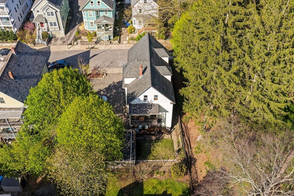 85-87 Tower St.