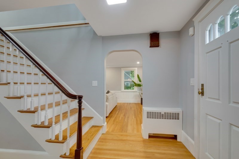 250 Nichols St