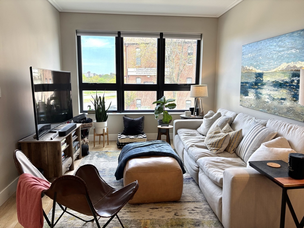 70 Leo Birmingham Parkway # 209