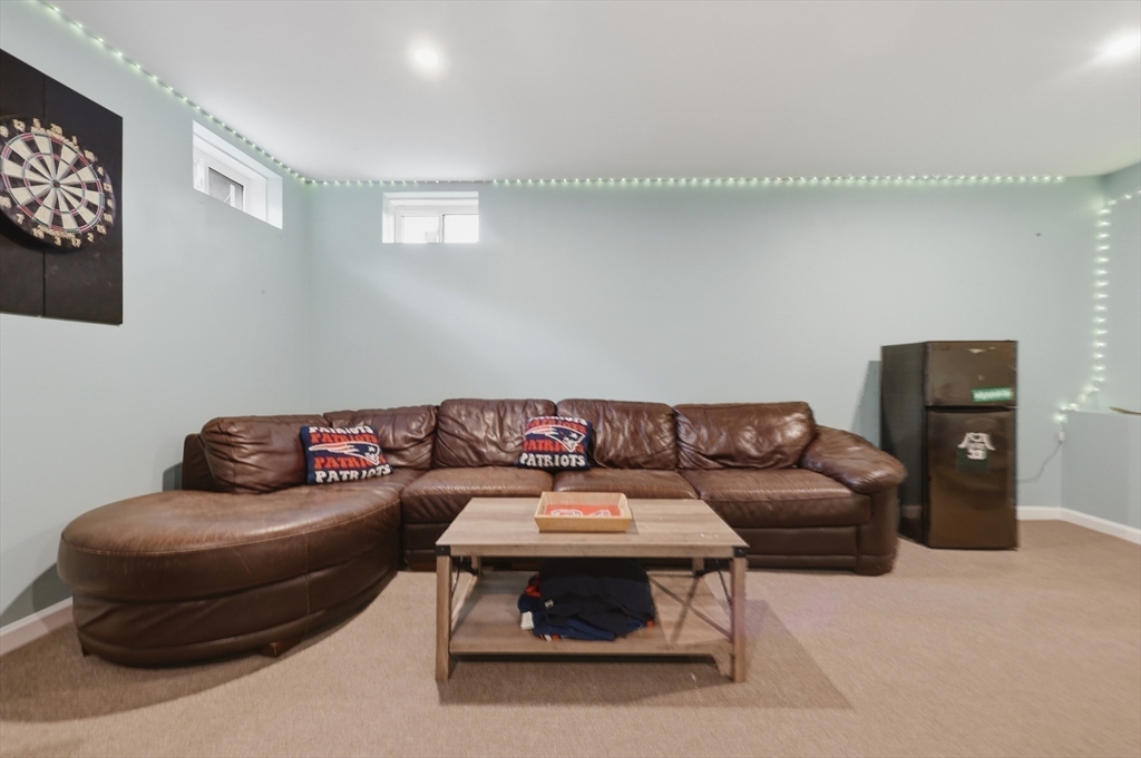 5 Laclede Avenue