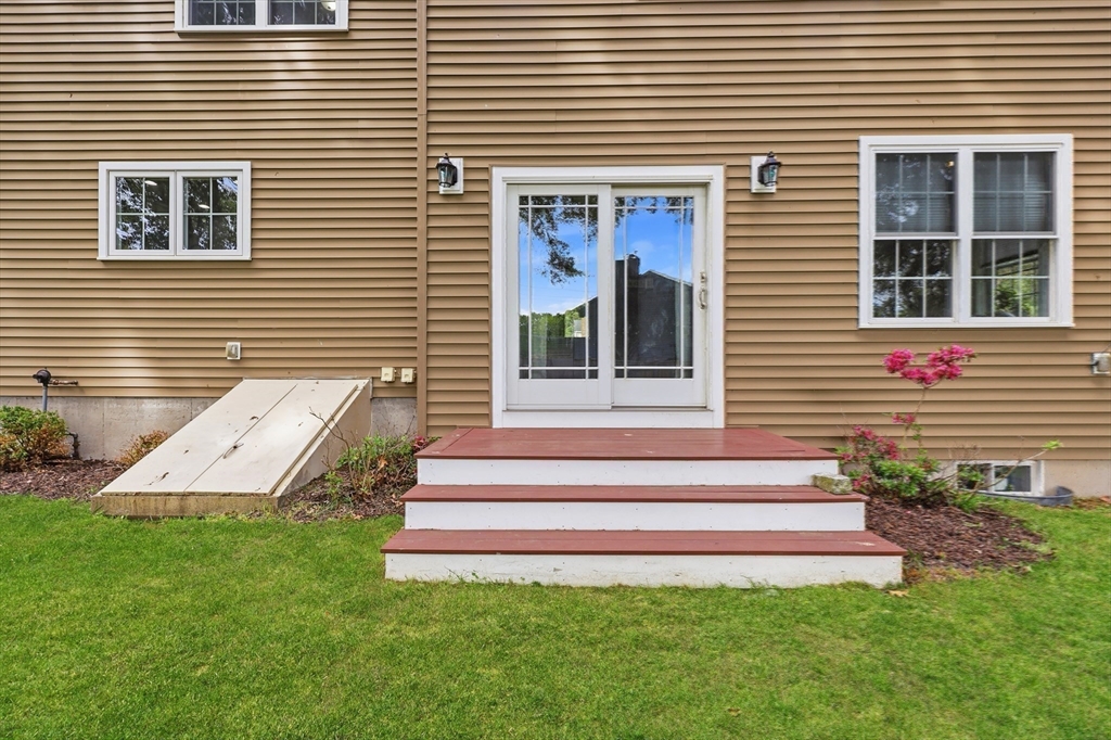5 Laclede Avenue