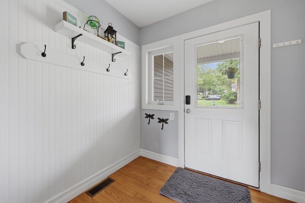 5 Laclede Avenue