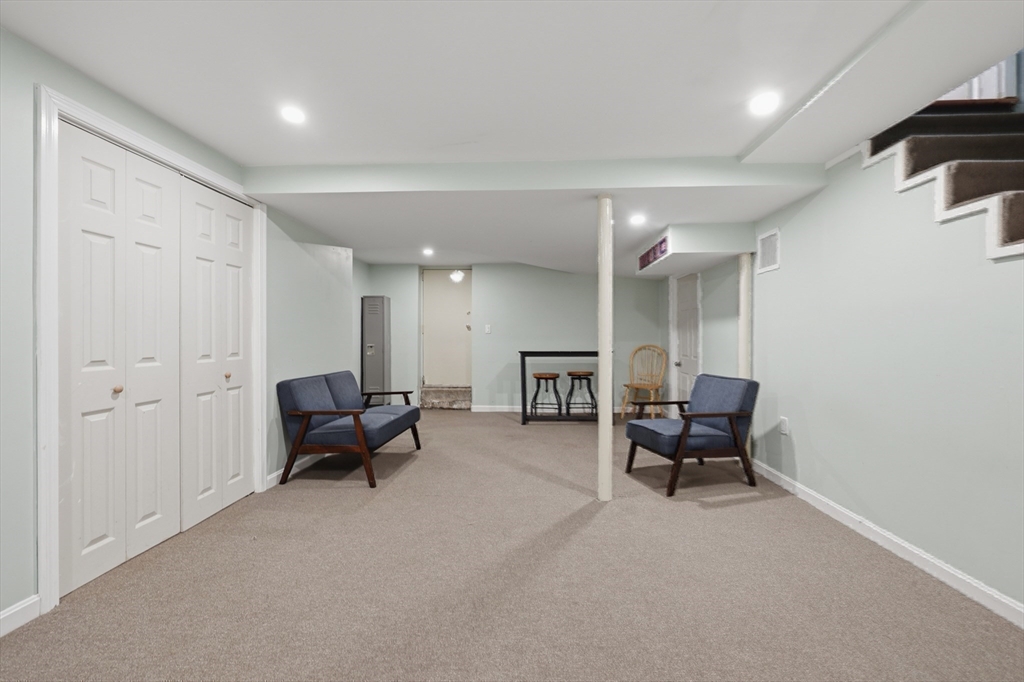 5 Laclede Avenue