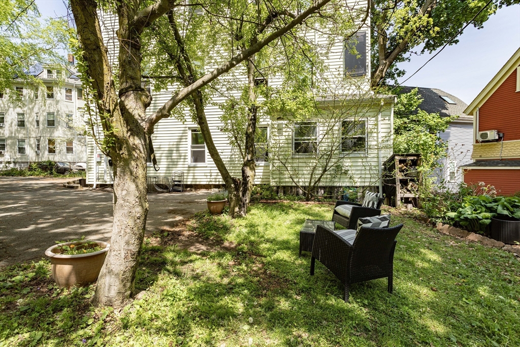 51 Creighton Street # 3