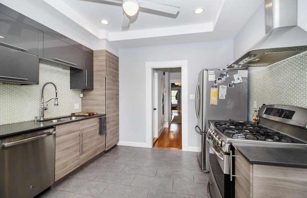 53 Prince St # 3