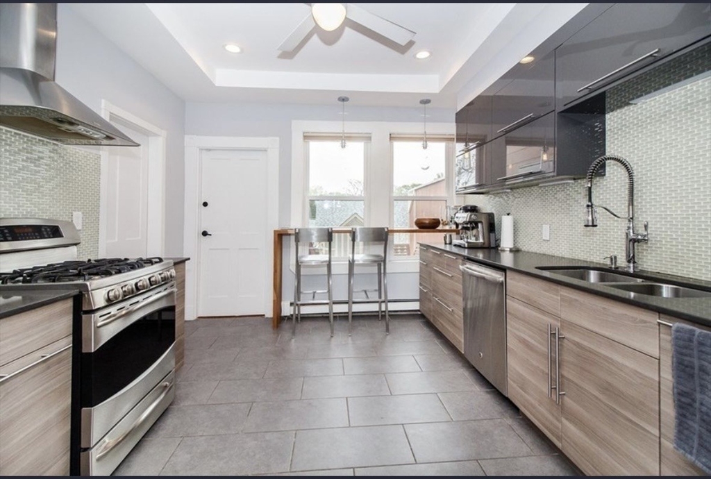 53 Prince St # 3