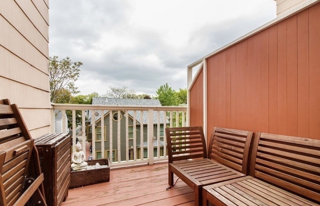 53 Prince St # 3