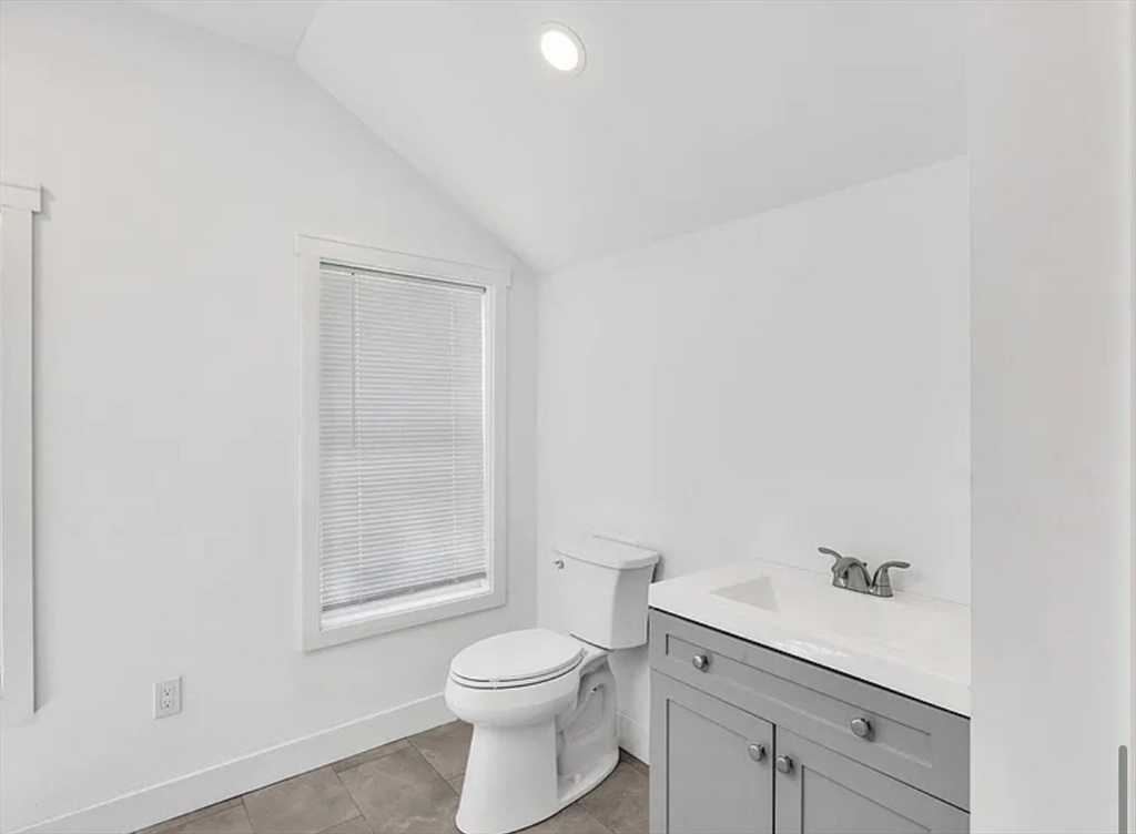 35 Locust St