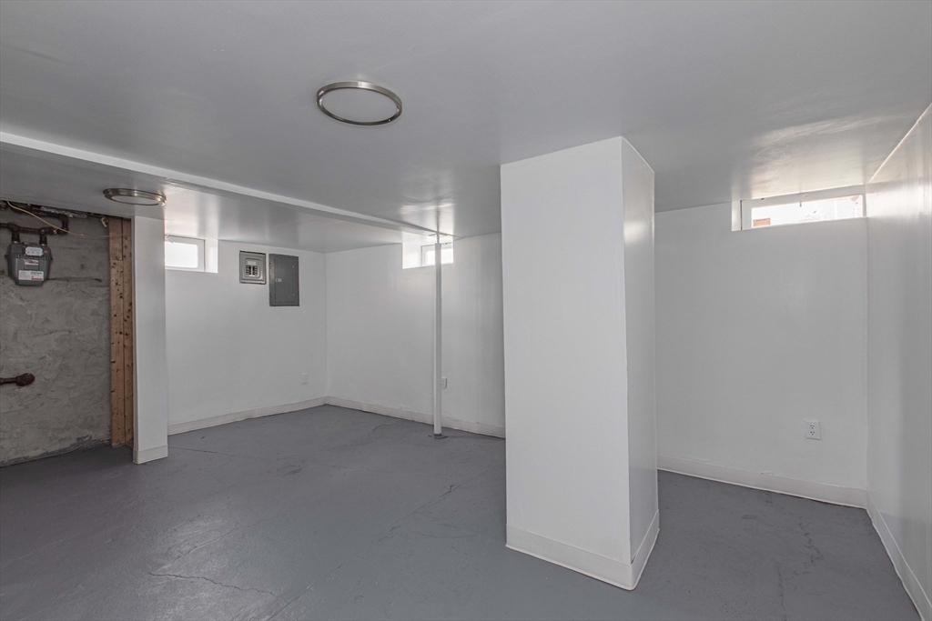 39 Lawley Street