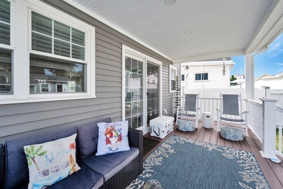 59 Parkhurst St