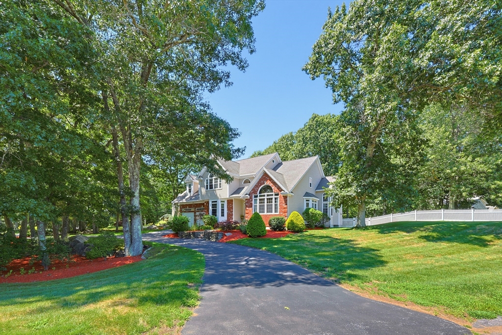 30 Rossi Ln