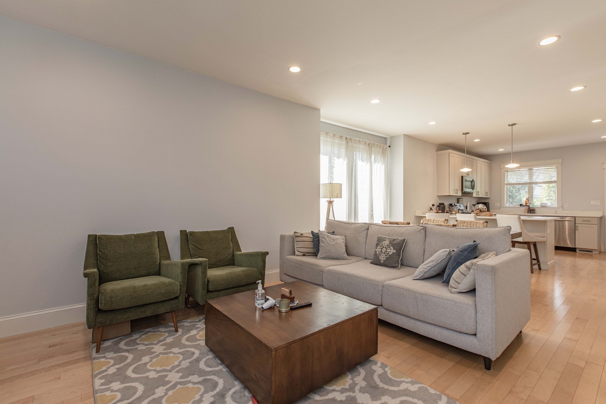 37 Bacon Street # 37