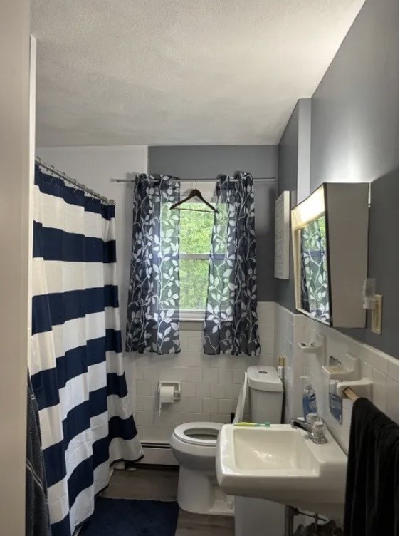 152 Roosevelt Ave # 2