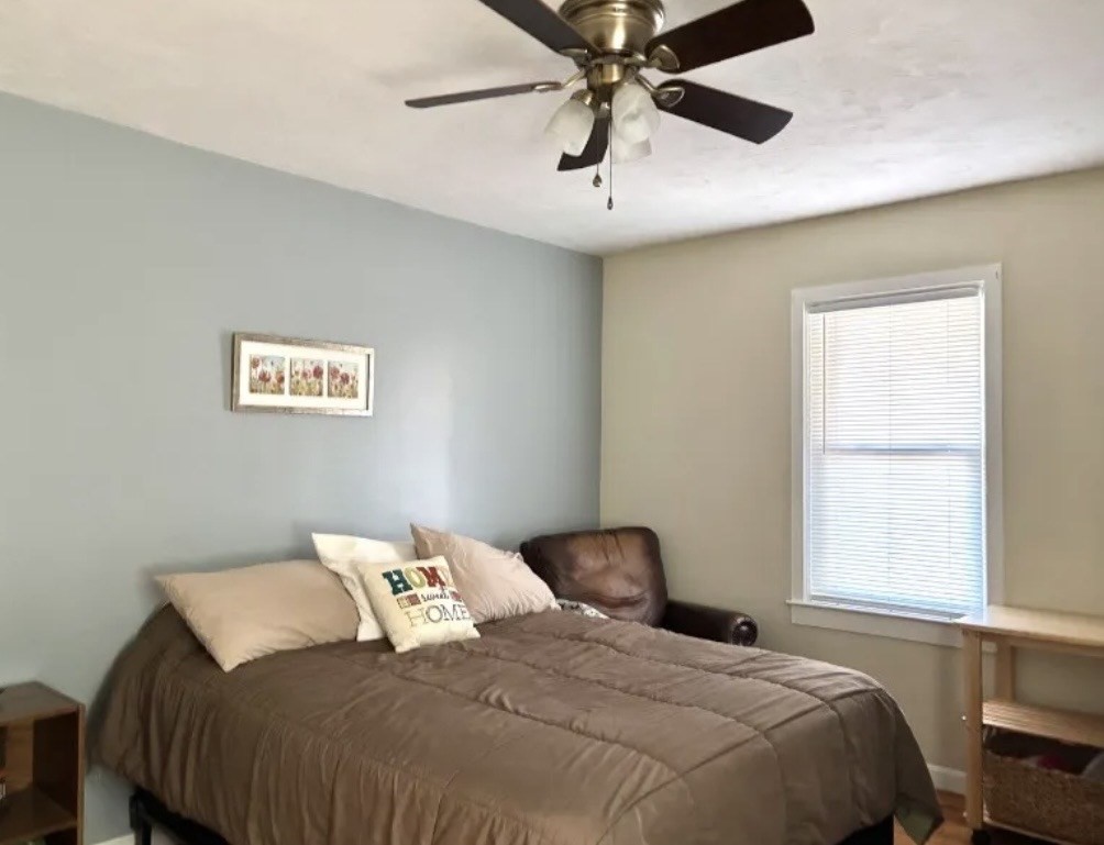 152 Roosevelt Ave # 2