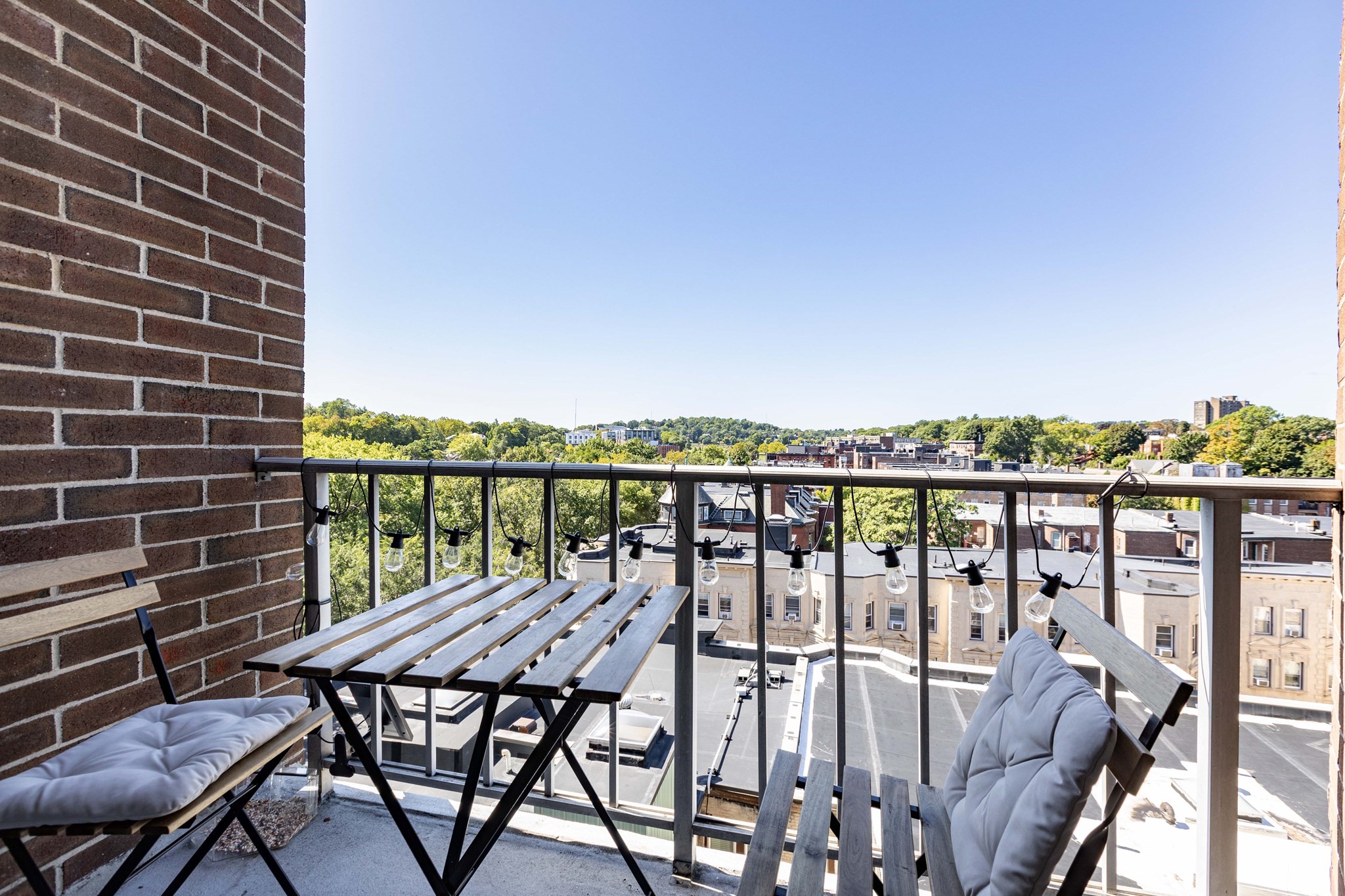 1856 Beacon Street Unit: PHD