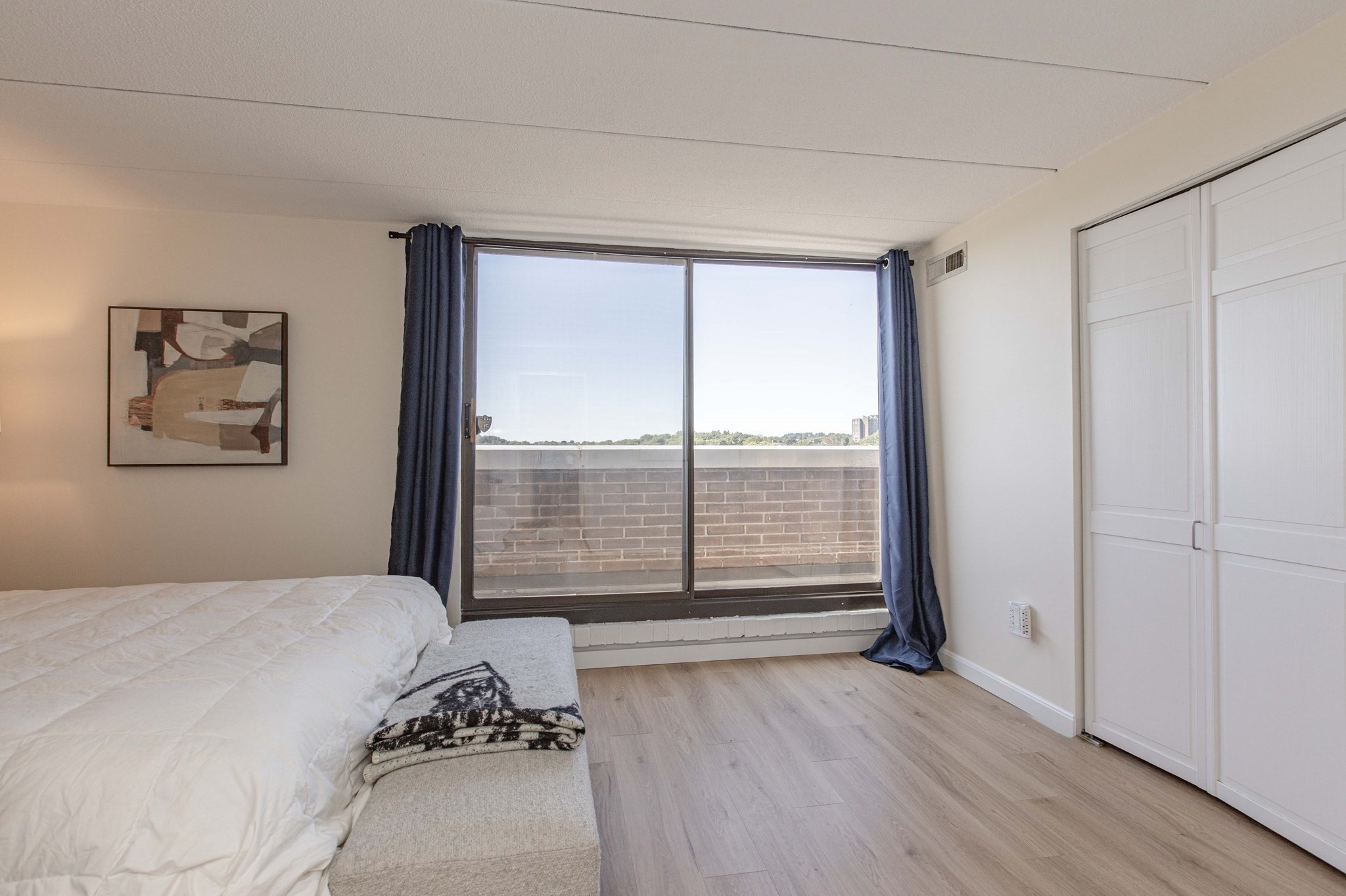 1856 Beacon Street Unit: PHD
