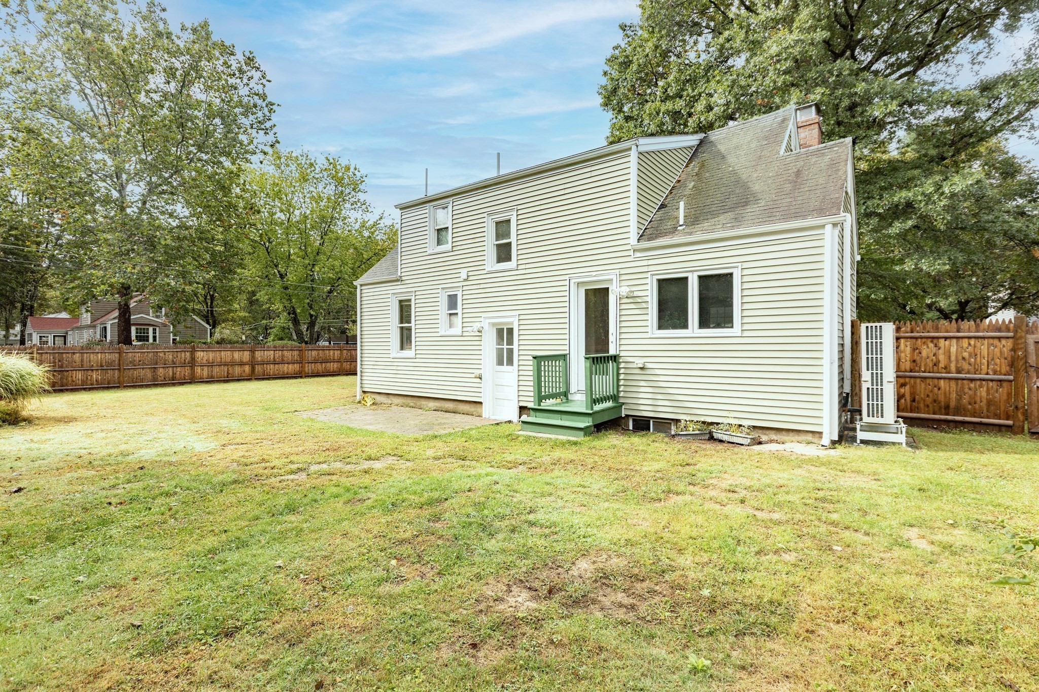 16 Norfolk Place