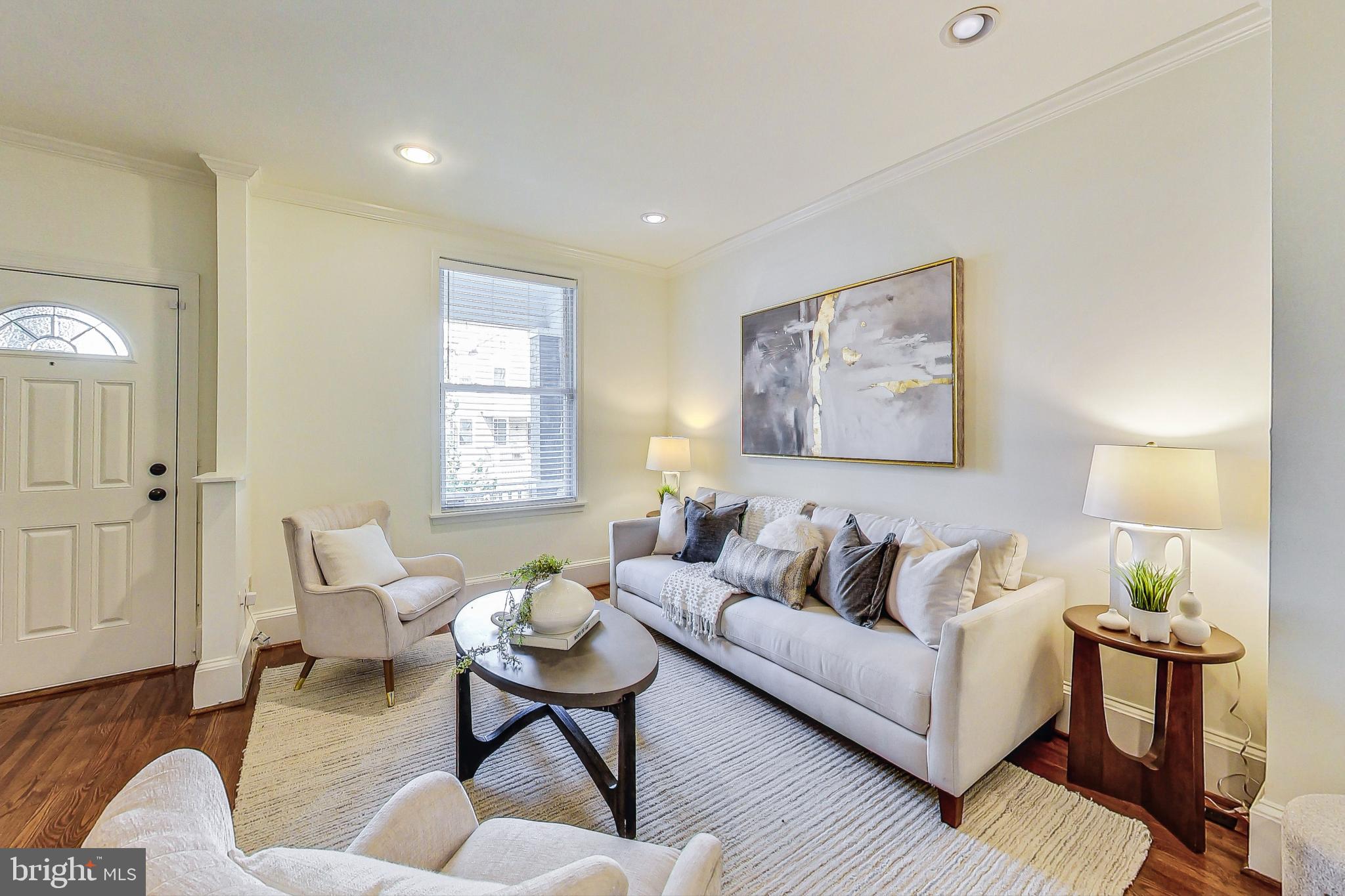 24 16th St SE
