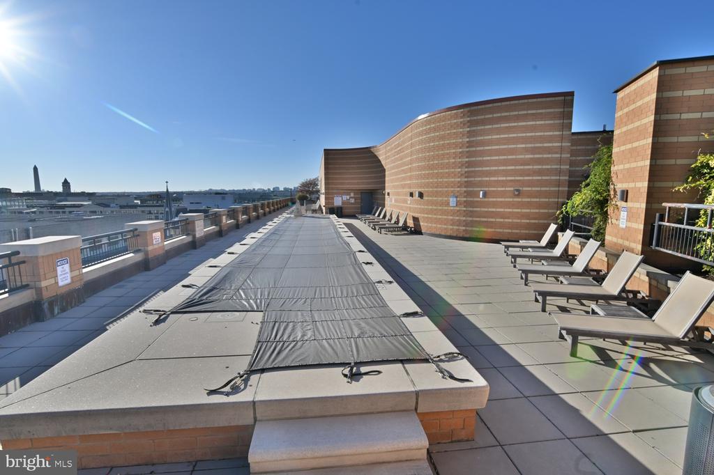 400 MASSACHUSETTS AVENUE NW 423