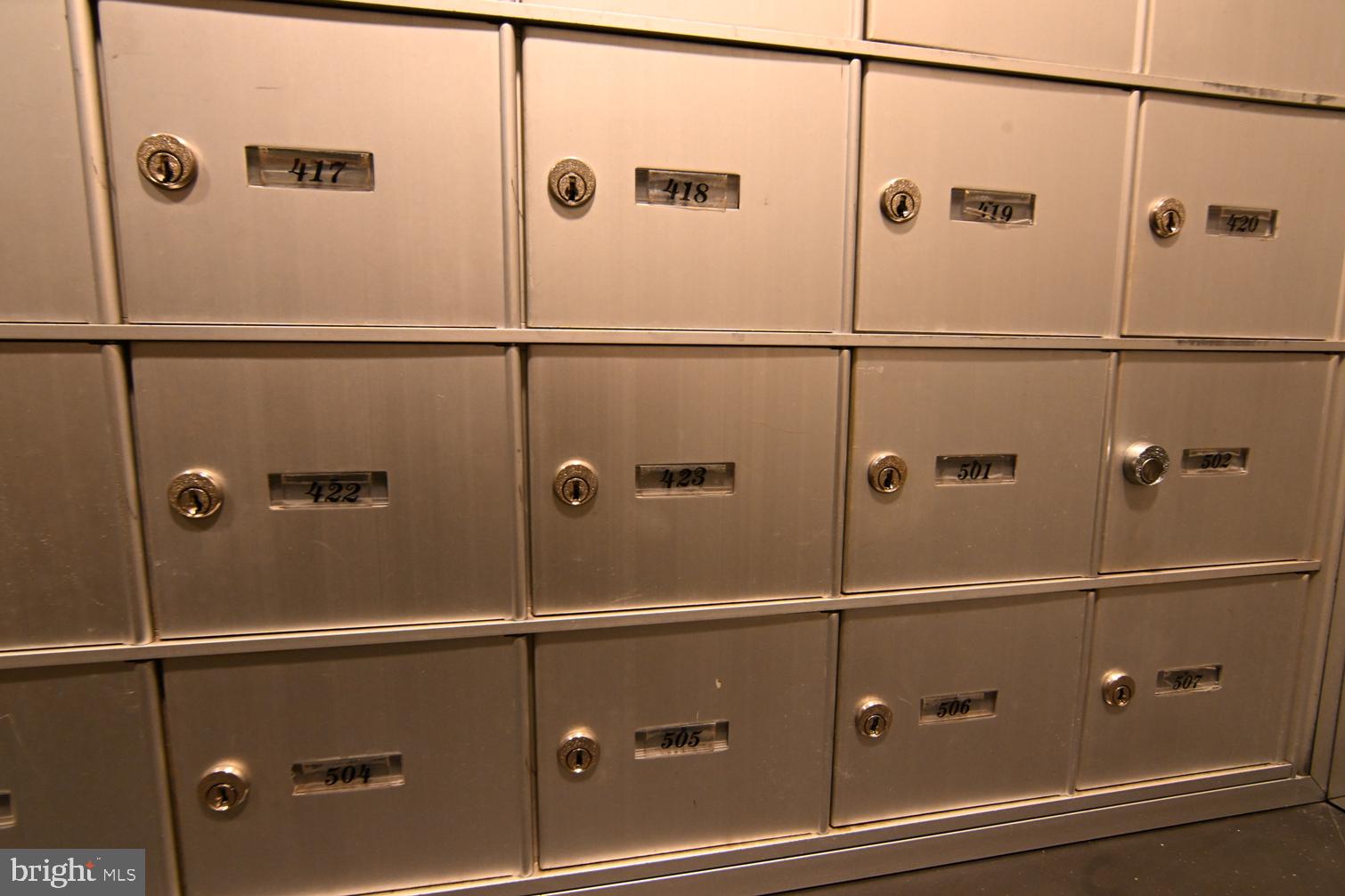 400 MASSACHUSETTS AVENUE NW 423