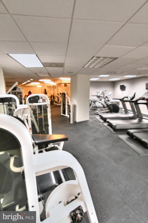 400 MASSACHUSETTS AVENUE NW 423