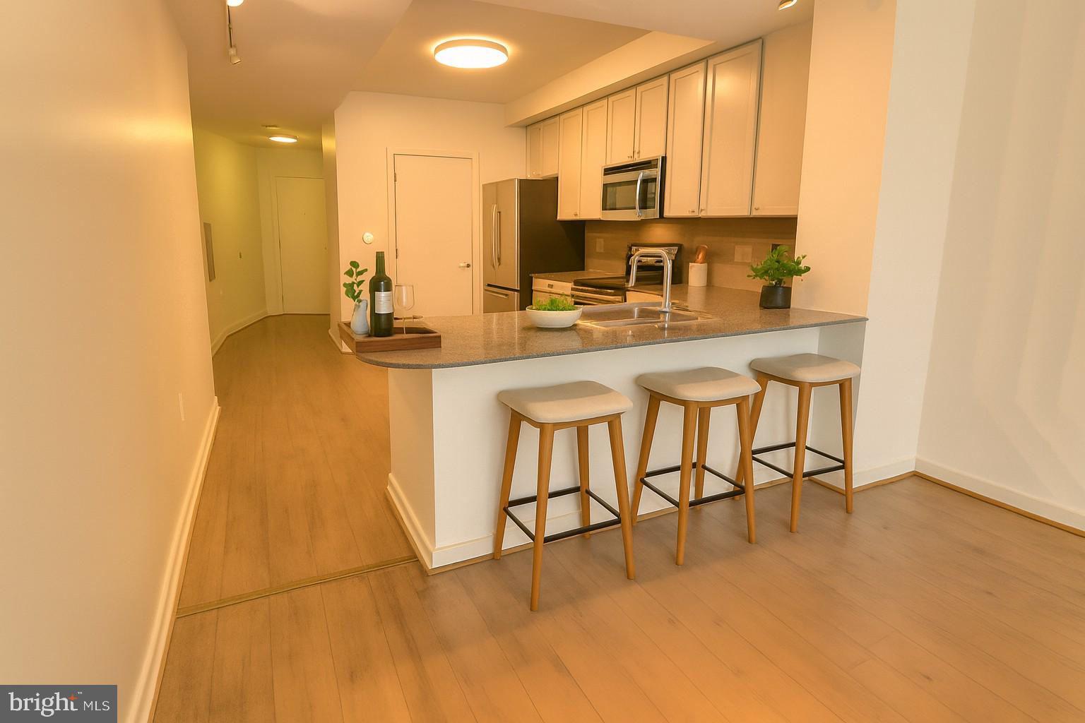 400 MASSACHUSETTS AVENUE NW 423