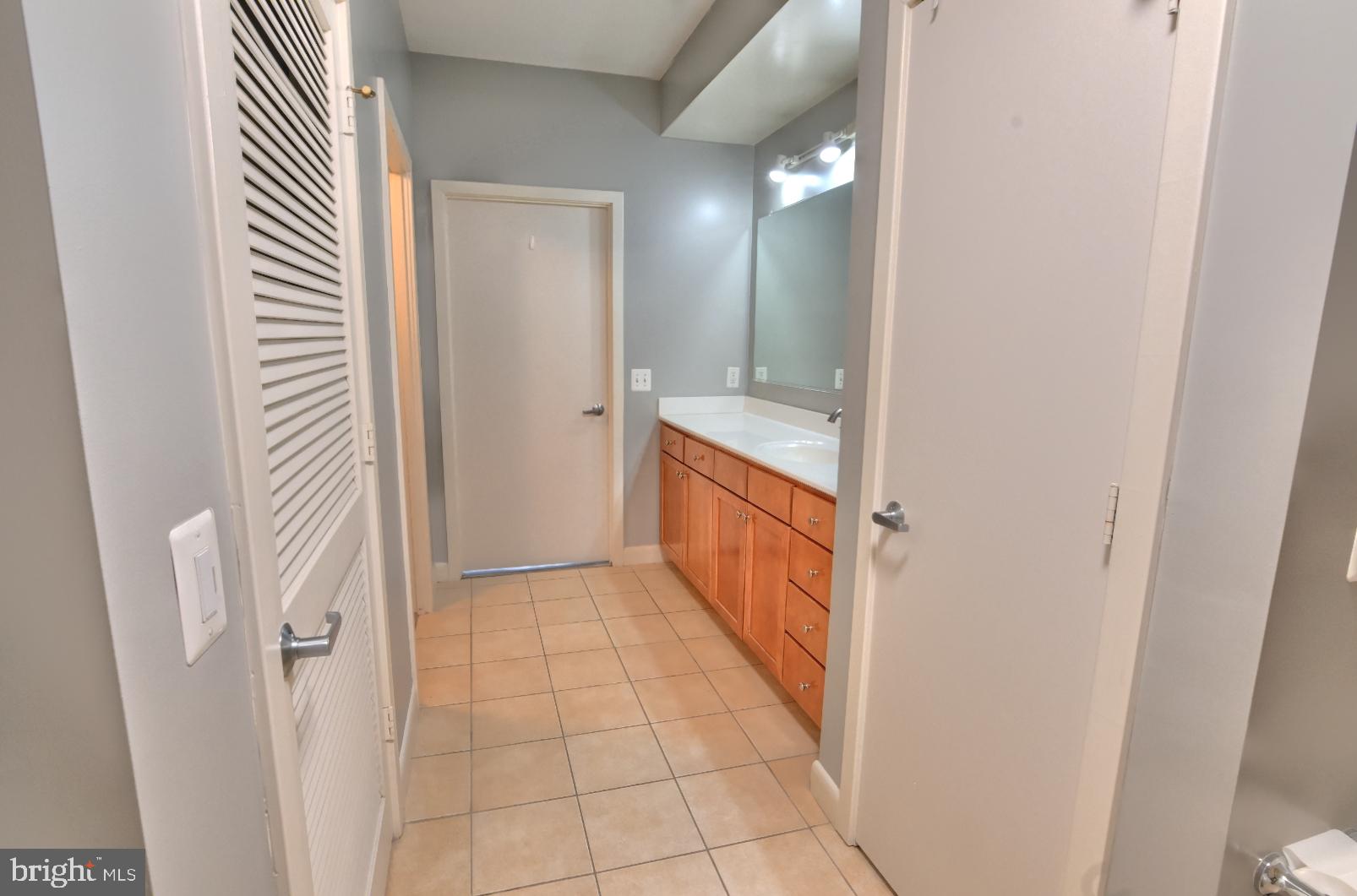 400 MASSACHUSETTS AVENUE NW 423