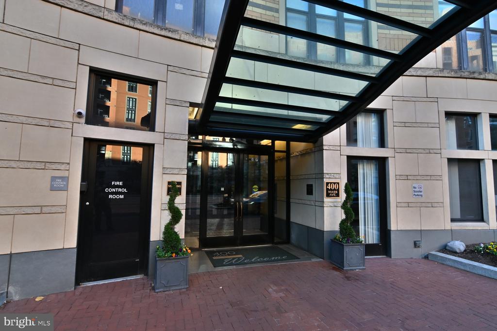 400 MASSACHUSETTS AVENUE NW 423