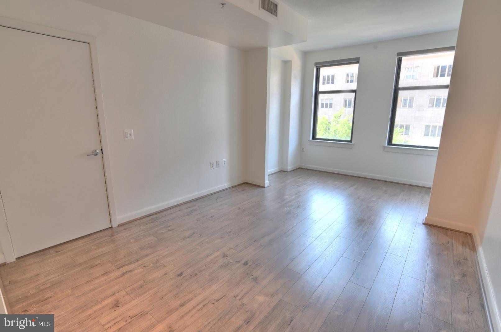 400 MASSACHUSETTS AVENUE NW 423