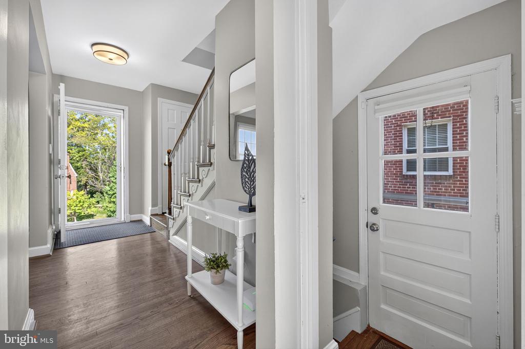 2507 34TH STREET SE