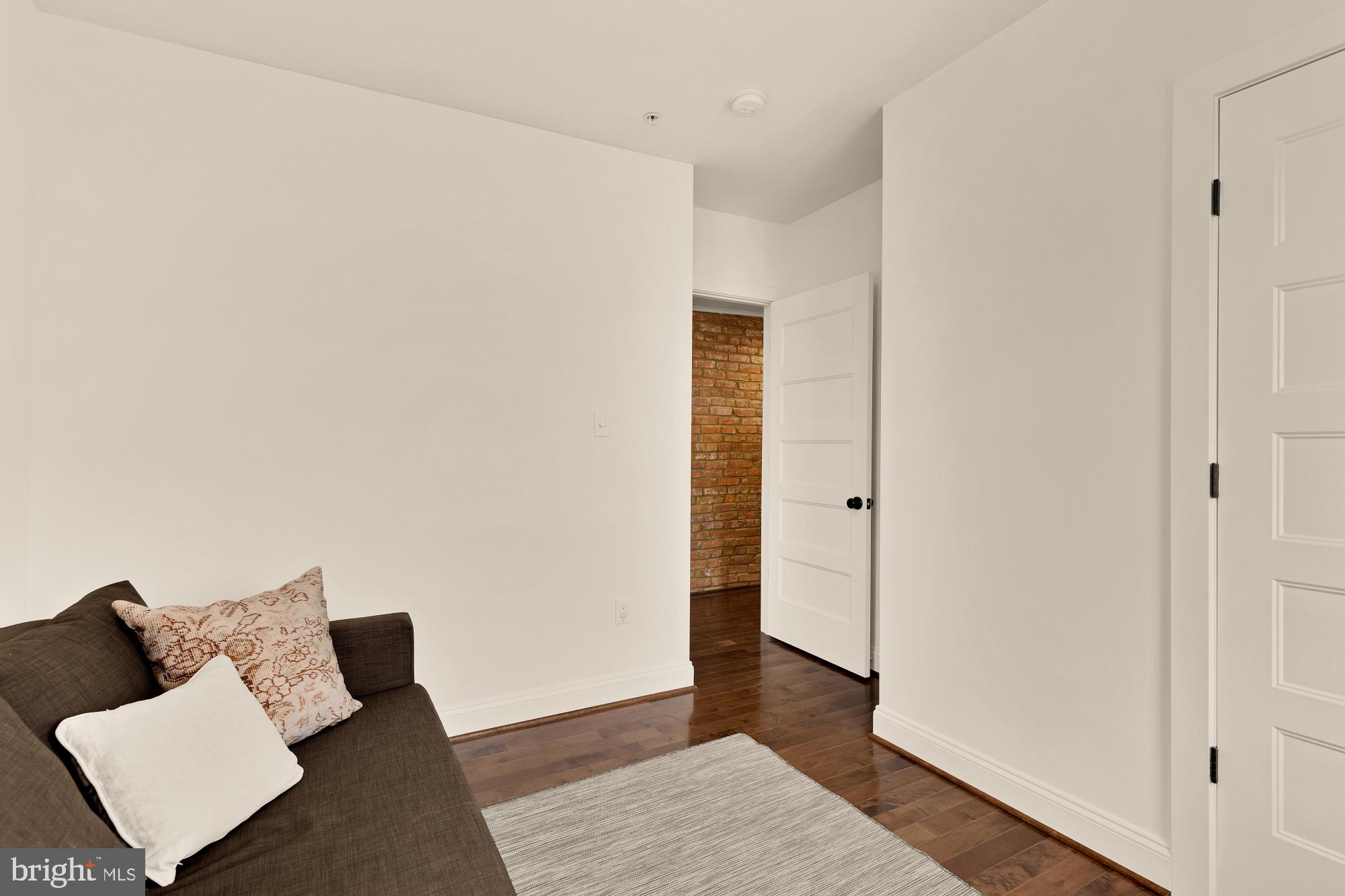 1249 KENYON STREET NW 4