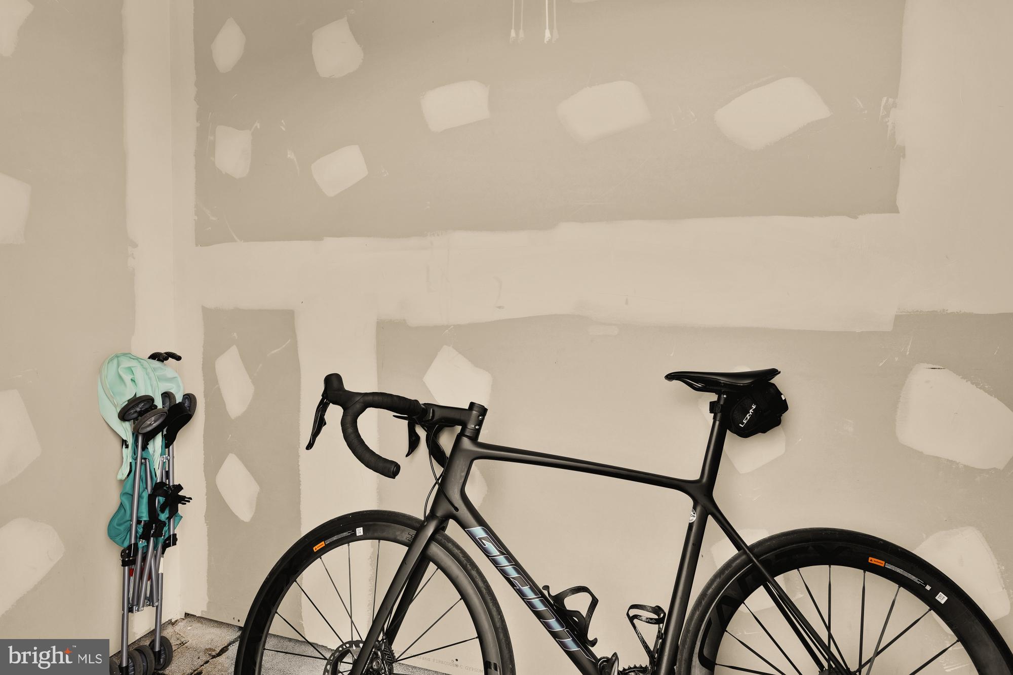 1249 KENYON STREET NW 4