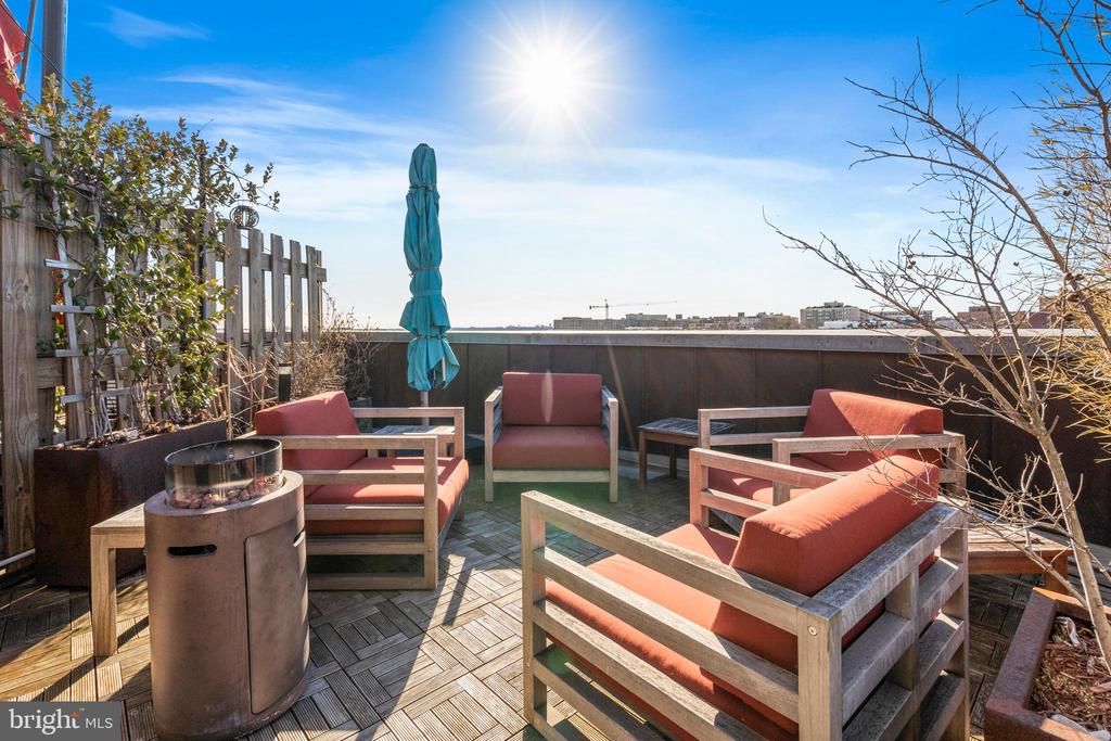 1700 KALORAMA ROAD NW PH502