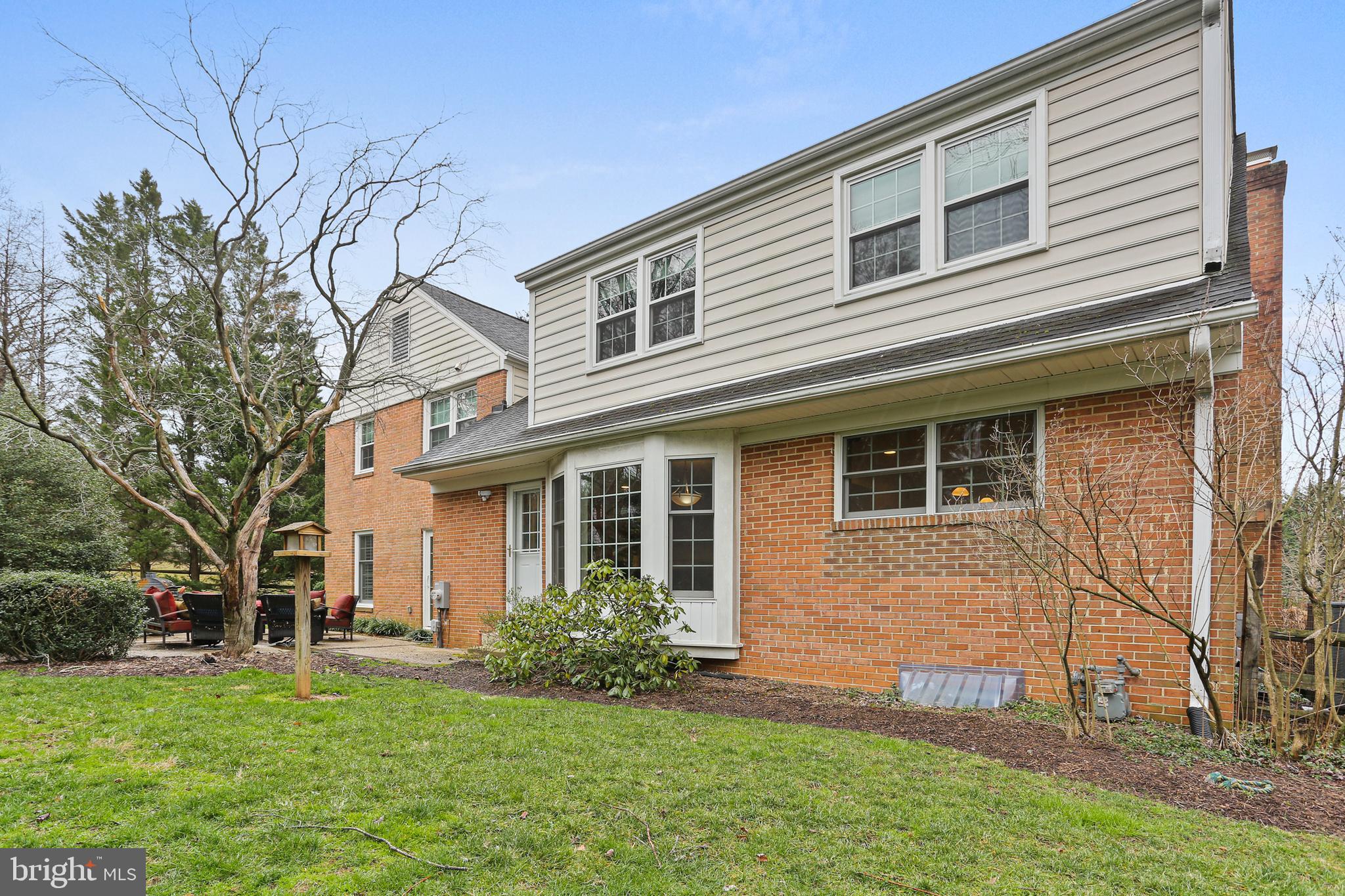 5 Over Ridge Ct