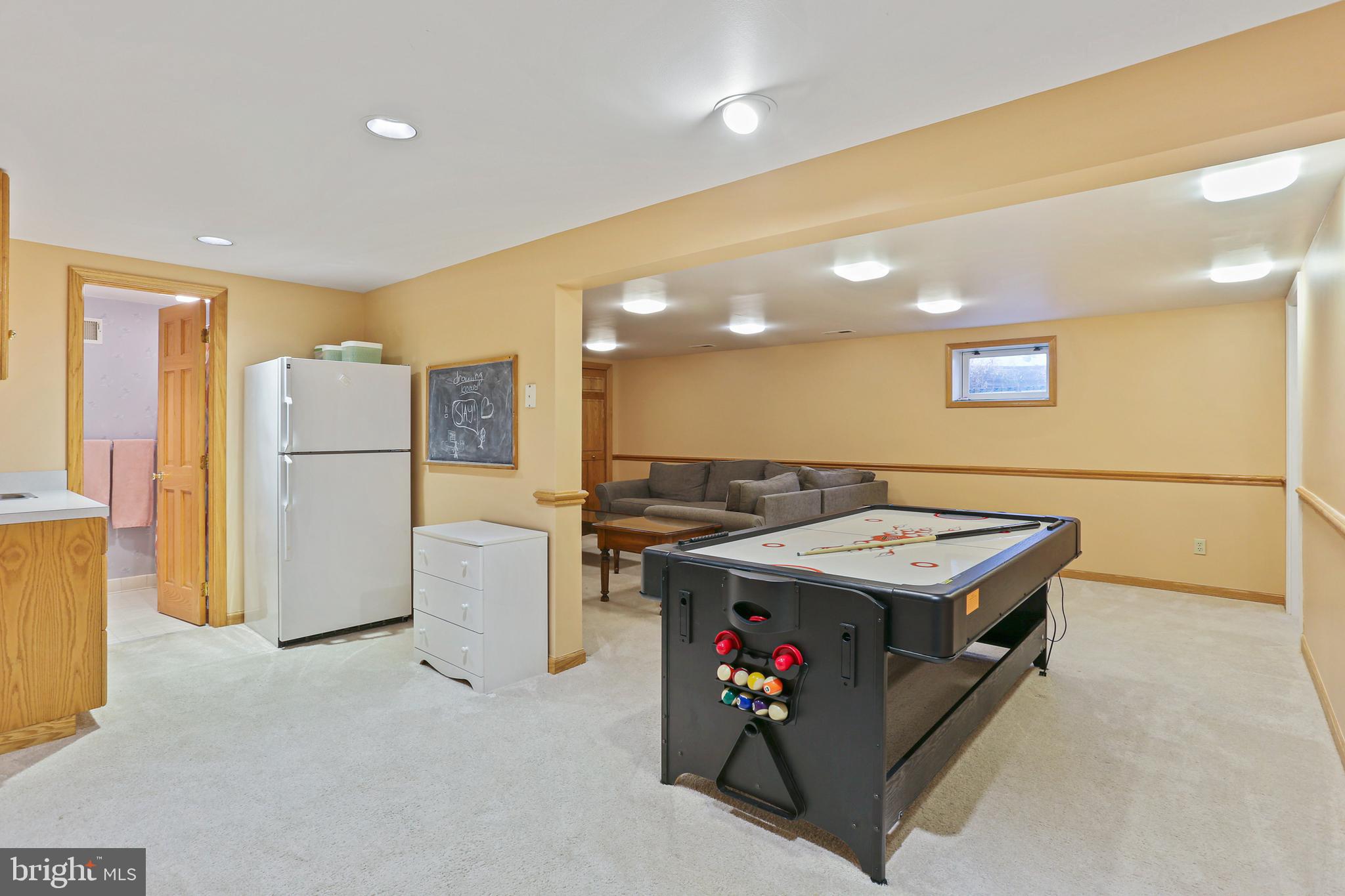 5 Over Ridge Ct