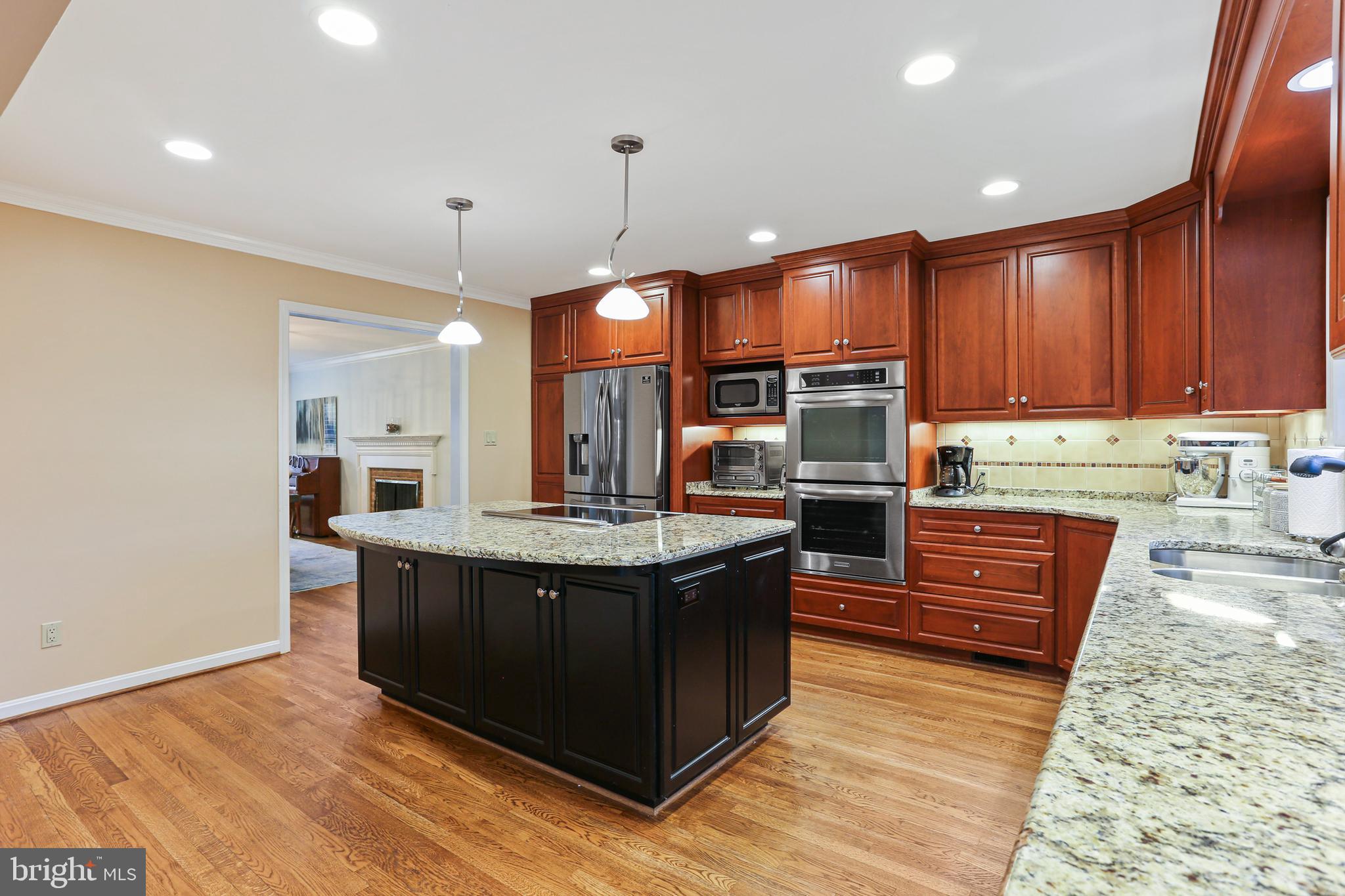 5 Over Ridge Ct