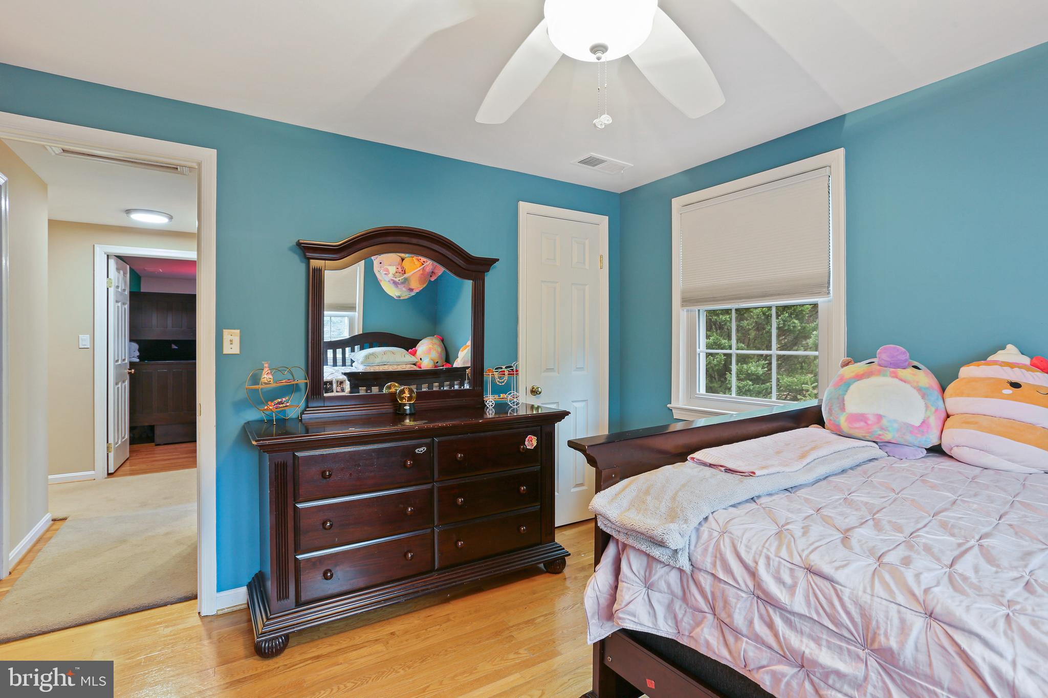 5 Over Ridge Ct