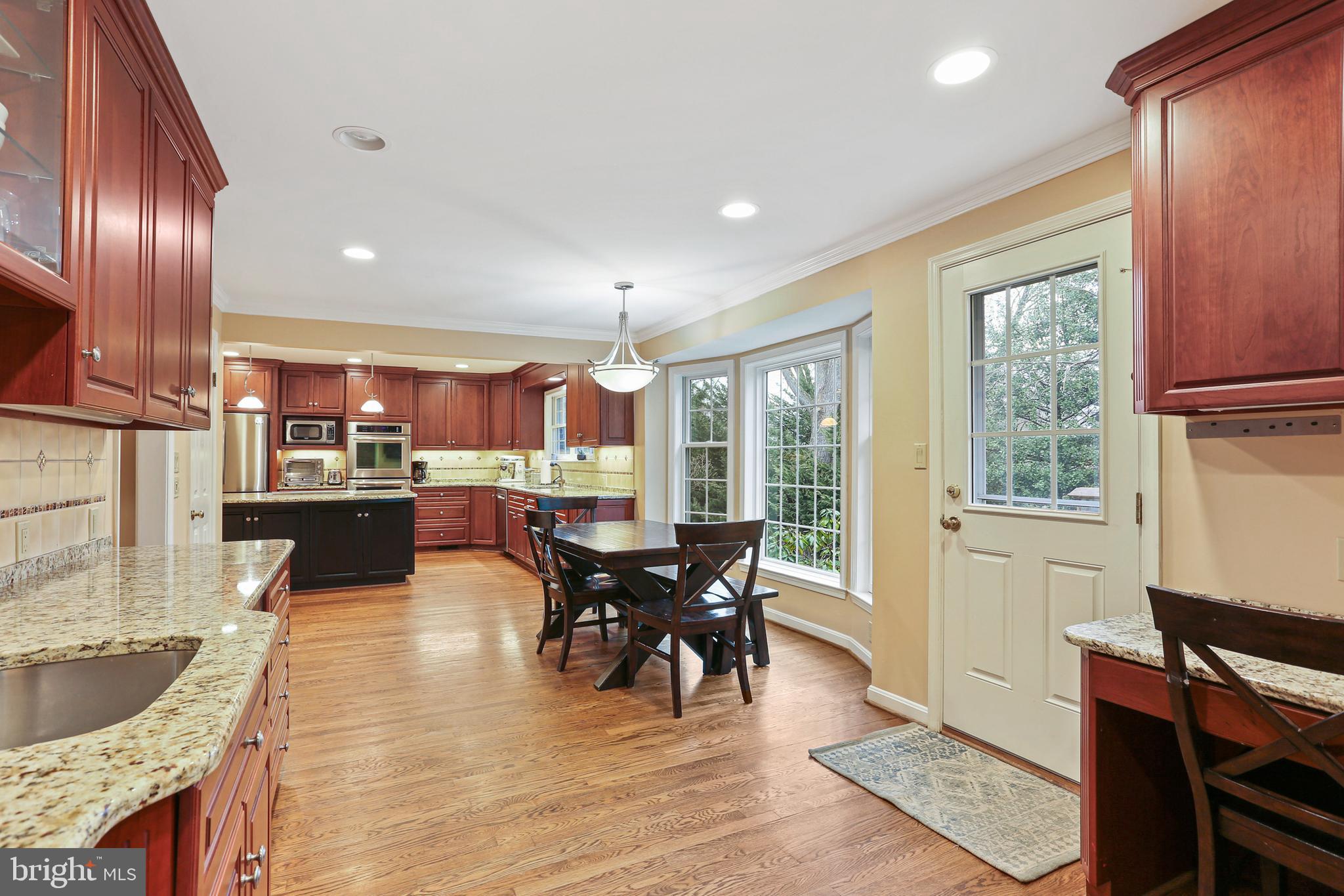 5 Over Ridge Ct