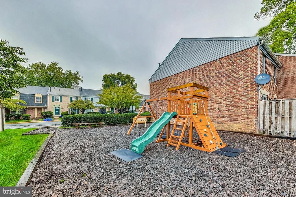 10725 Bucknell Dr #12